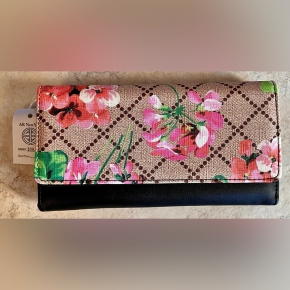 AR New York Painted Billfold Wallet Brand New w Tags Floral Compartments Gift - Picture 13 of 17